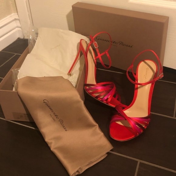 CLOSET CLOSING 7/31--FINAL SALE - Picture 2 of 5